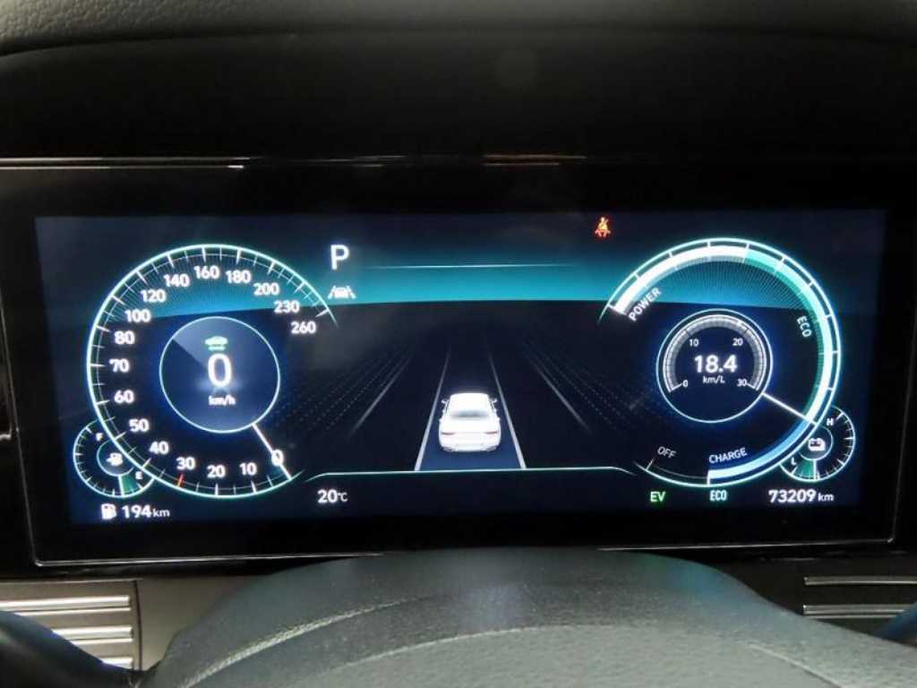 HYUNDAI Grandeur - Vista 5