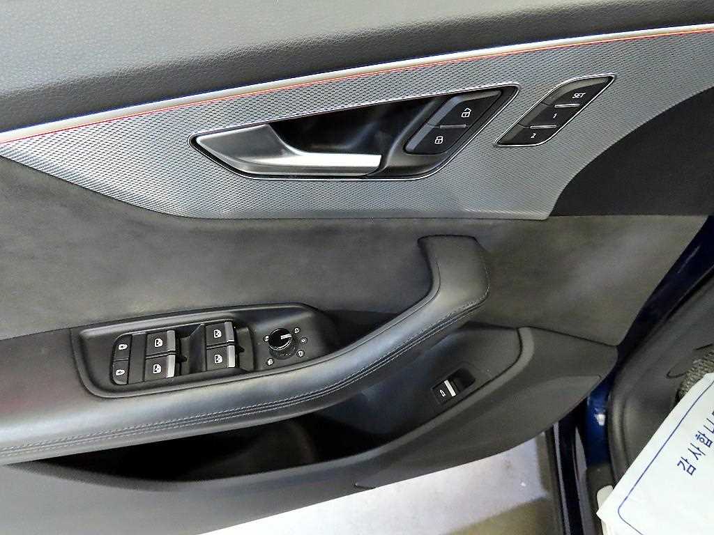 Audi Q8 2020 Azul - Importación desde Corea - HF Imports Iquique - Foto 13