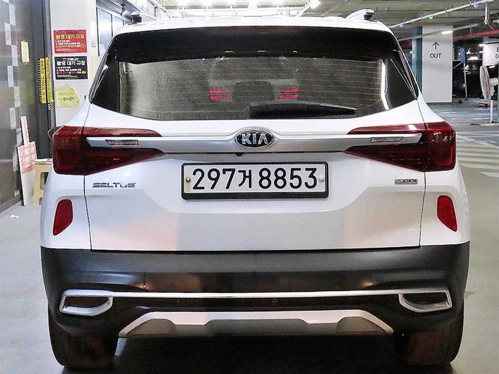 KIA Seltos - Vista 5