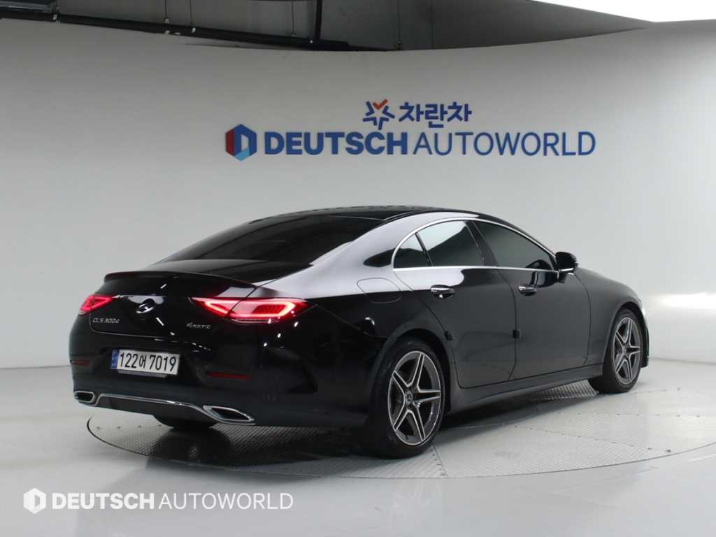Mercedes Benz CLS Class - Vista 2