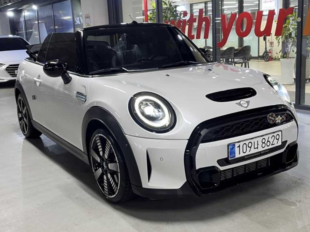 Mini Cooper Convertible 2023 Blanco - Importación desde Corea - HF Imports Iquique - Foto 1