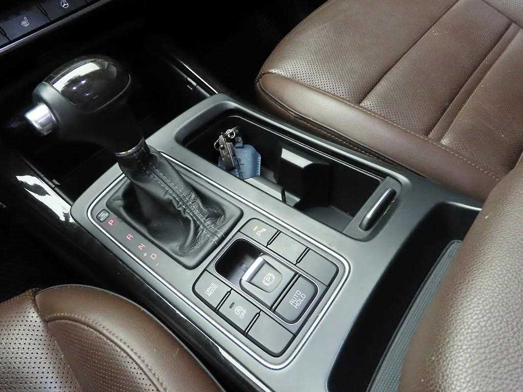 KIA Sorento - Vista 11