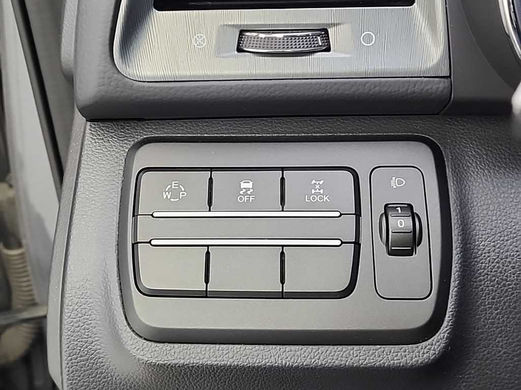 Ssangyong Tivoli 2018 Gris - Importación desde Corea - HF Imports Iquique - Foto 16