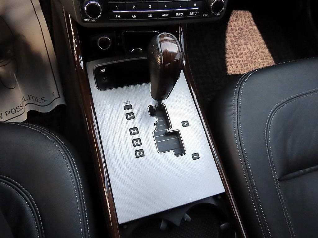 HYUNDAI Grandeur - Vista 10