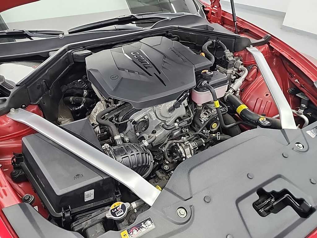 KIA Stinger - Vista 5