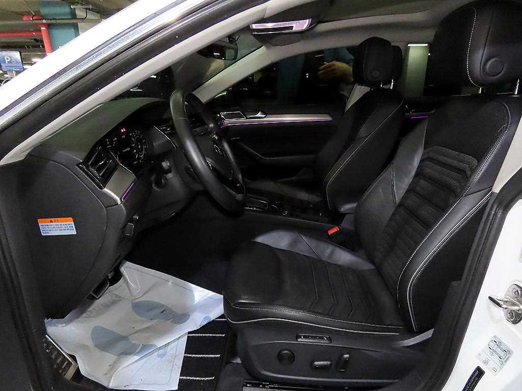 Volkswagen Arteon - Vista 6