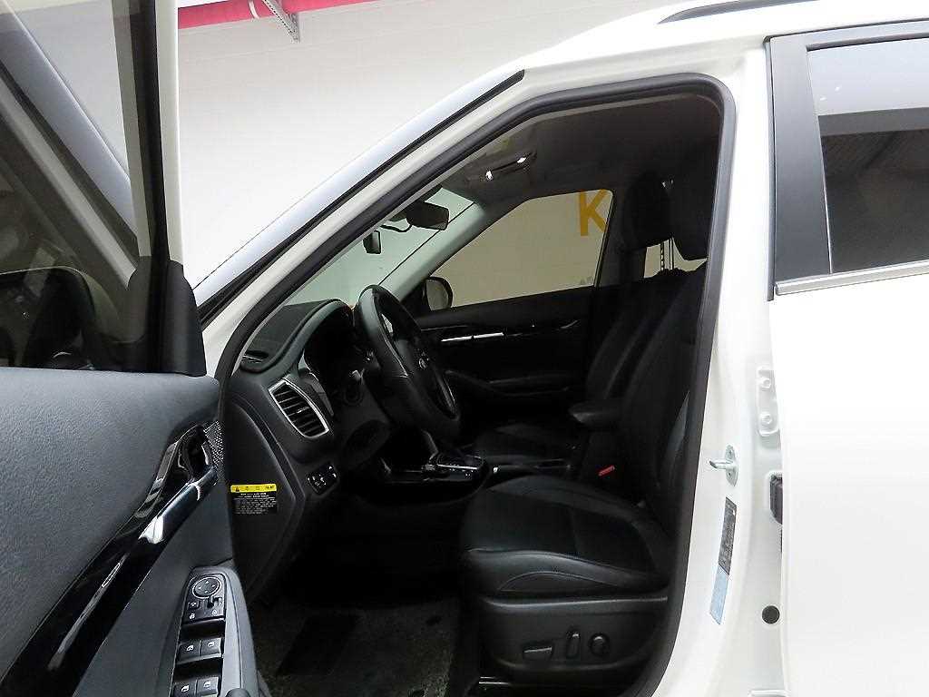 KIA Seltos 2020 Blanco - Importación desde Corea - HF Imports Iquique - Foto 13