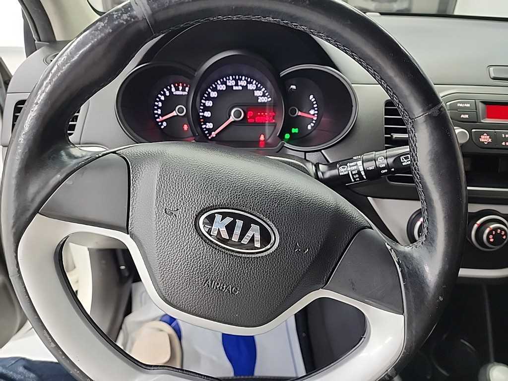 KIA Morning - Vista 9