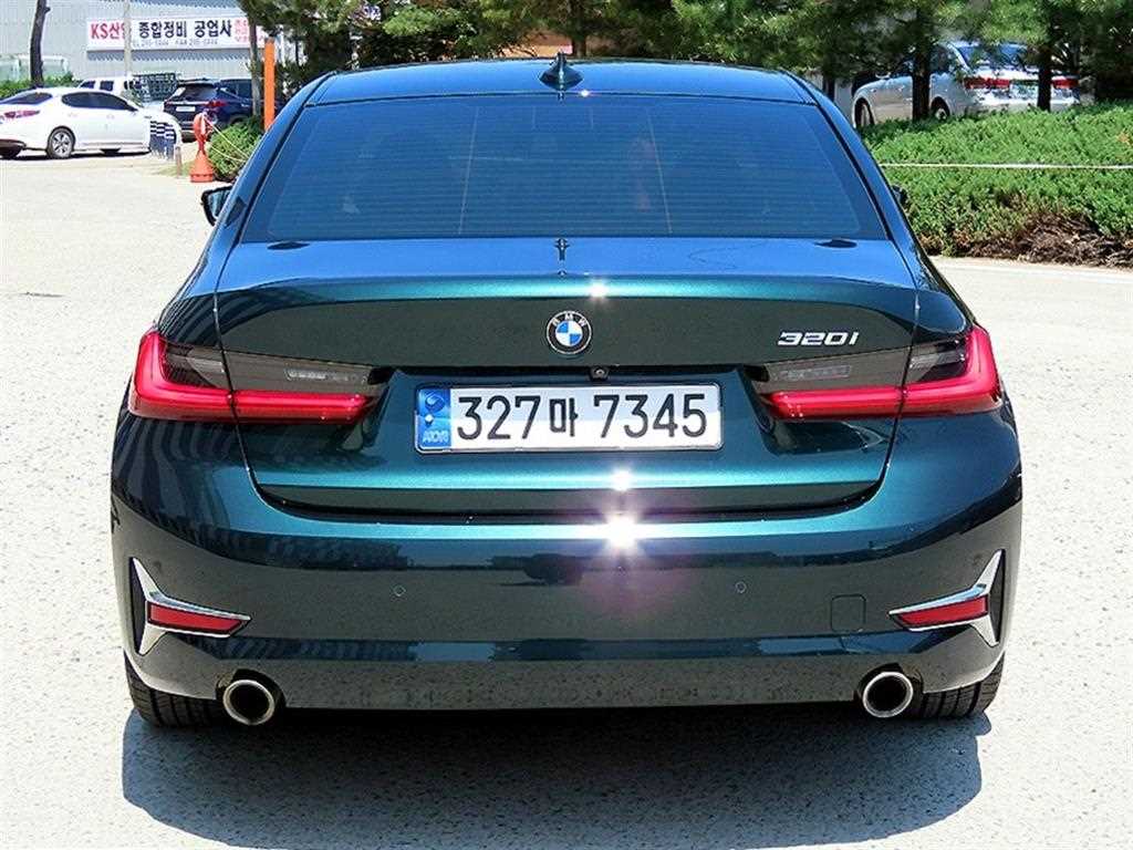 BMW 3 series - Vista 4