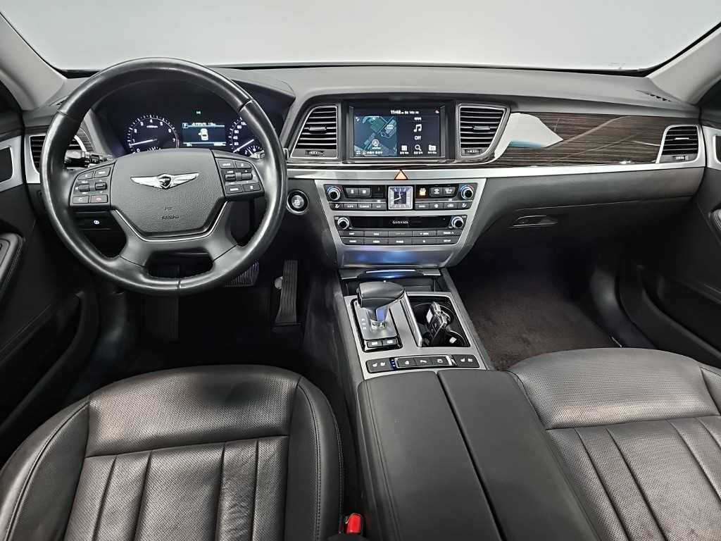 Genesis G80 - Vista 7