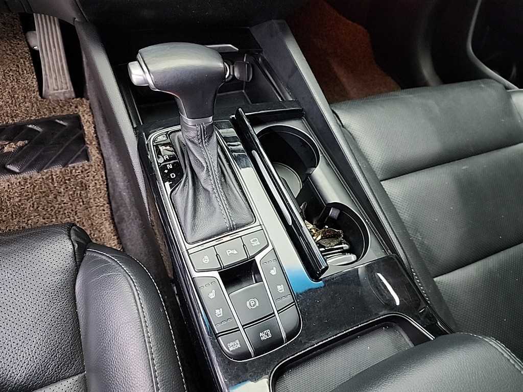 KIA K7 - Vista 8