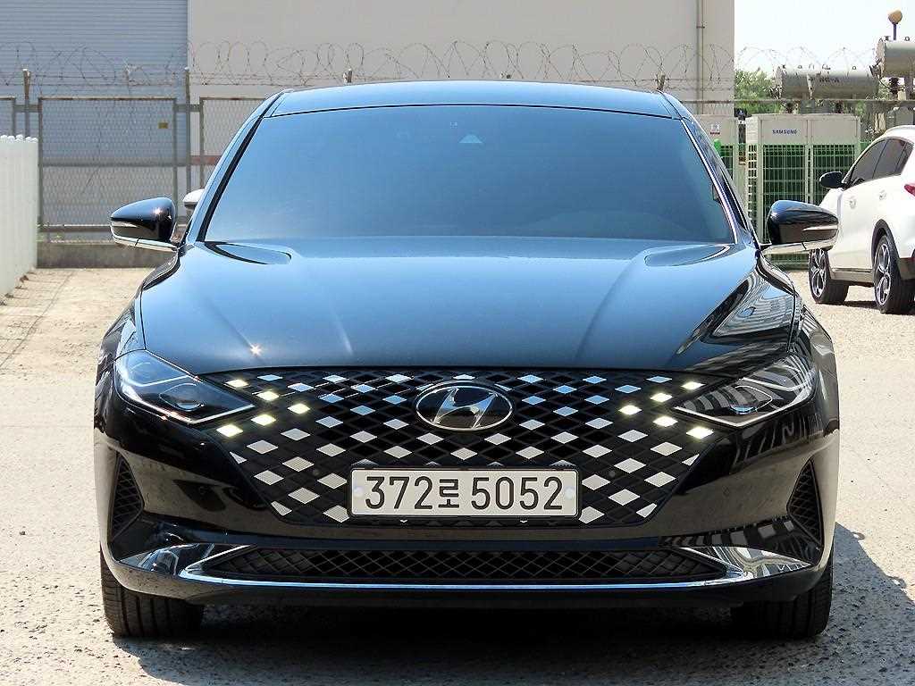 HYUNDAI Grandeur 2022 Negro - Importación desde Corea - HF Imports Iquique - Foto 1