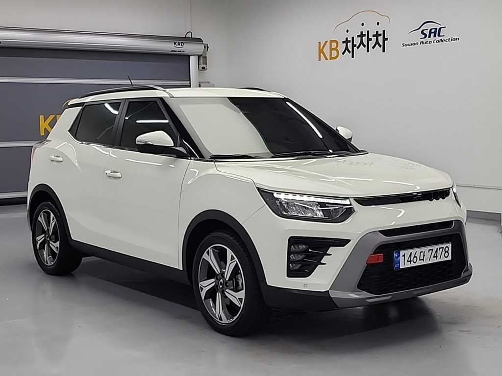 Ssangyong Tivoli - Vista 4