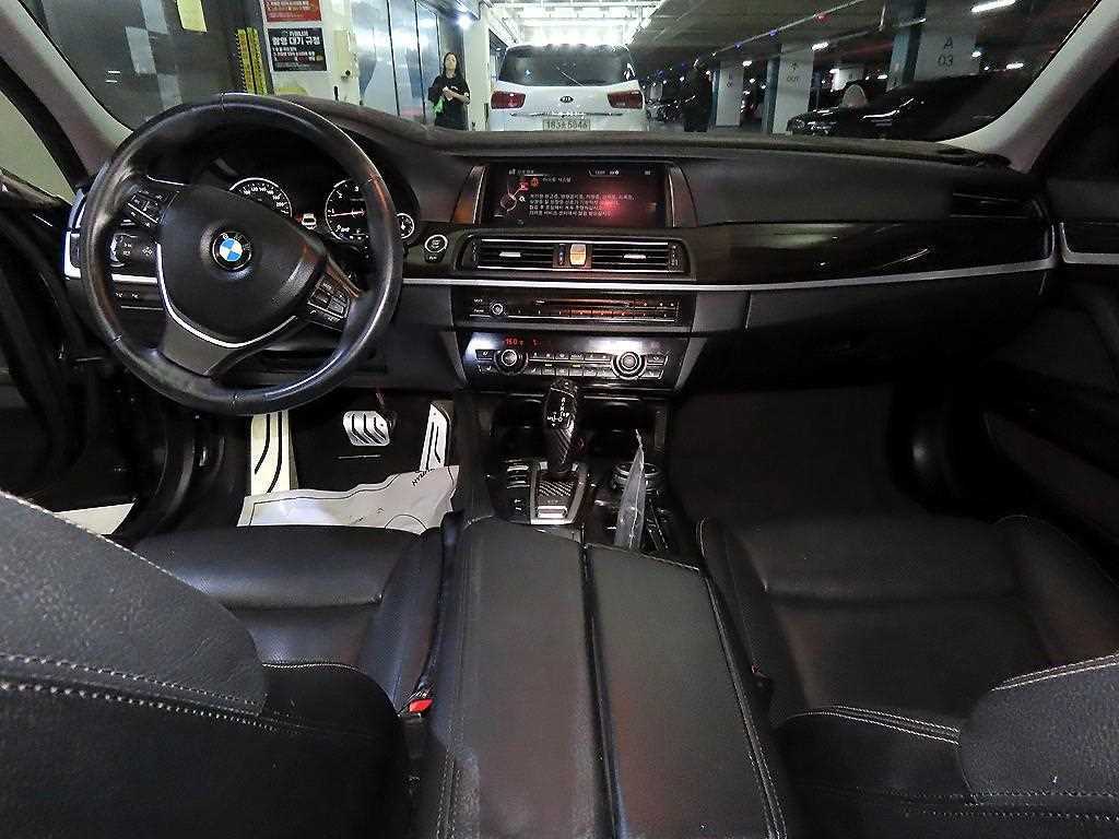 BMW 5 Series - Vista 10