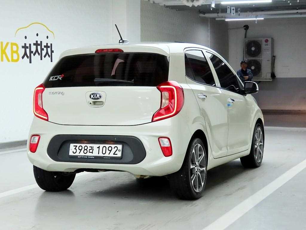 KIA Morning - Vista 4