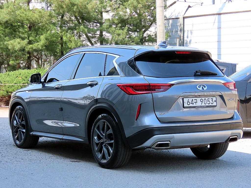 Infiniti QX - Vista 3