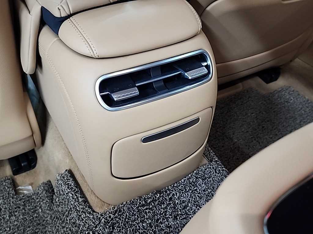 Genesis G90 2023 Negro - Importación desde Corea - HF Imports Iquique - Foto 13