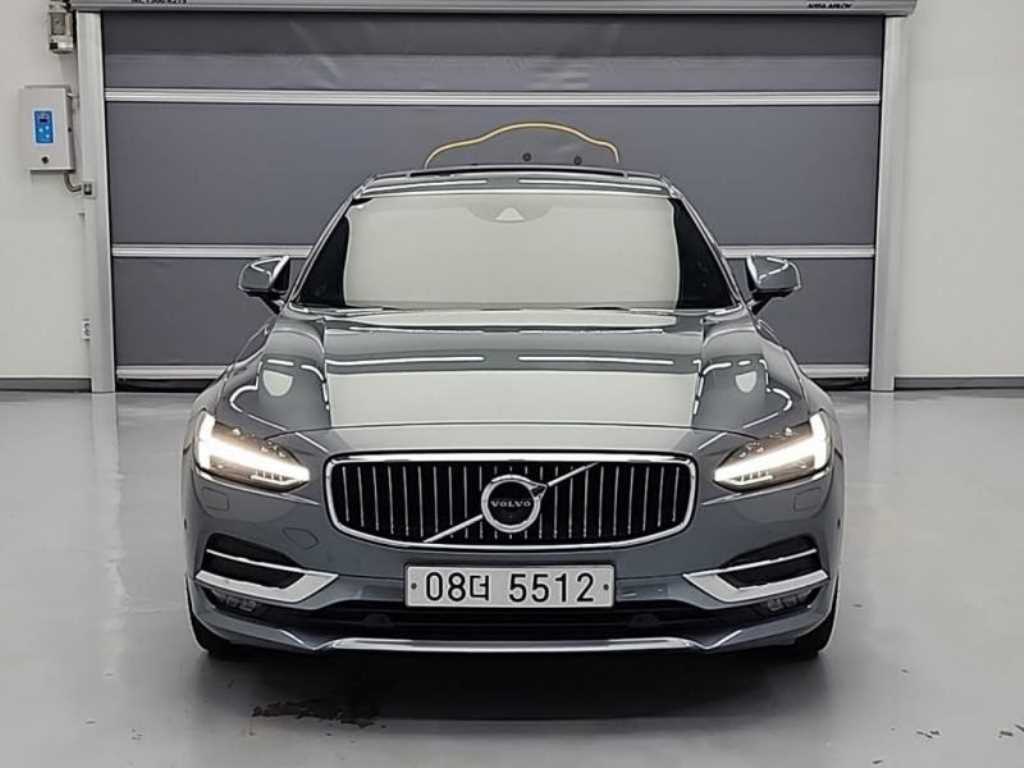 Volvo S90 - Vista 2