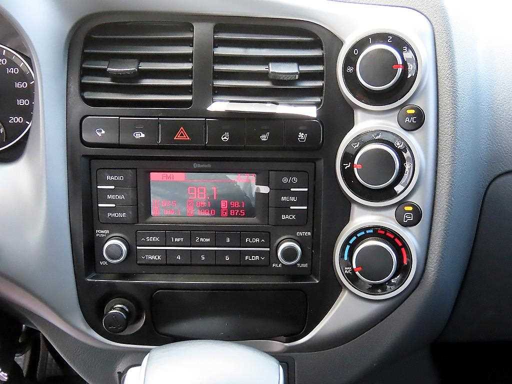 Small Truck Normal Box(High Deck) 2025 Blanco - Importación desde Corea - HF Imports Iquique - Foto 14