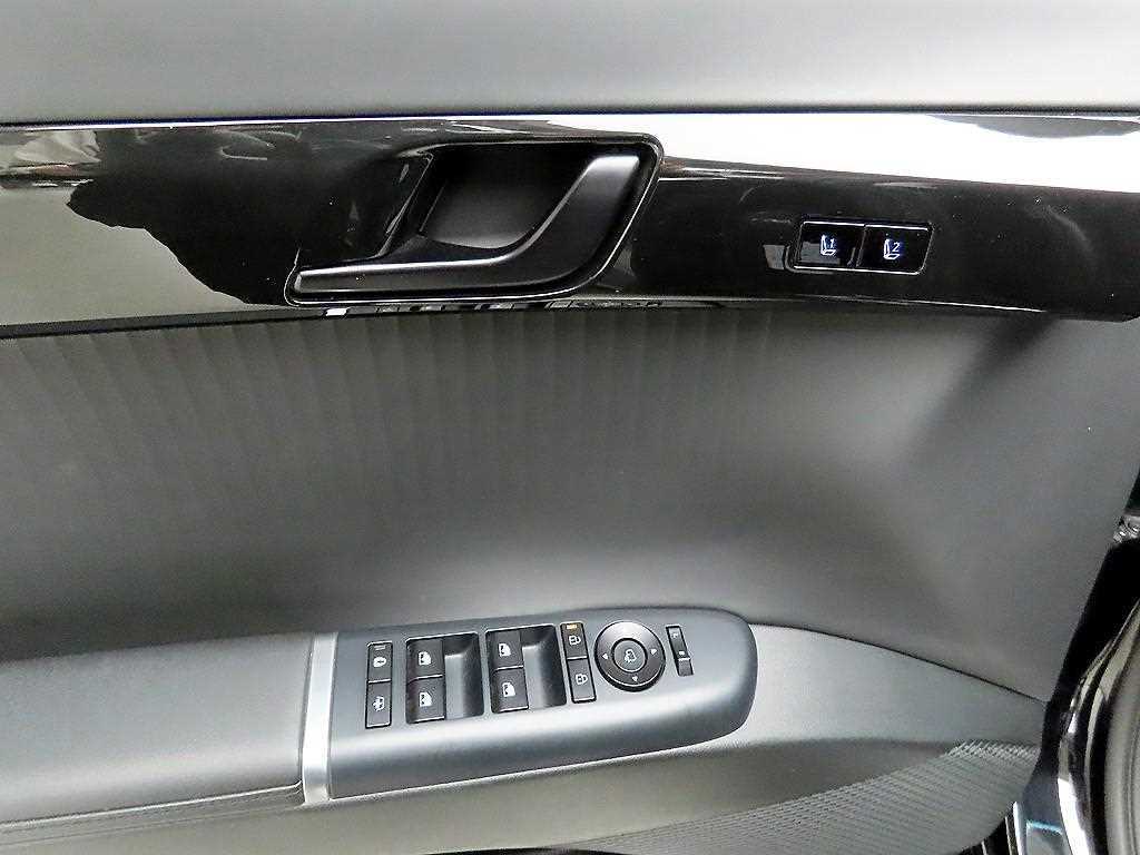 HYUNDAI Grandeur - Vista 11