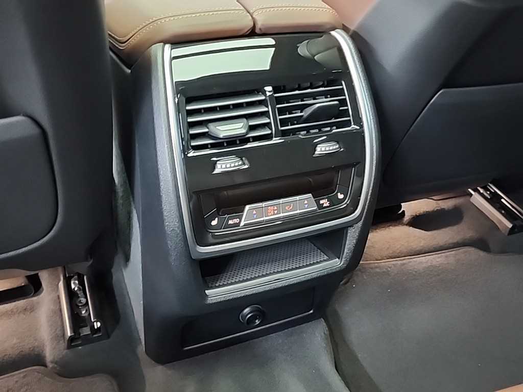 BMW X6 2023 Gris - Importación desde Corea - HF Imports Iquique - Foto 13