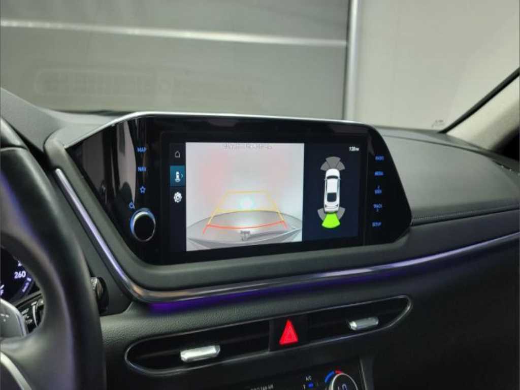 HYUNDAI Sonata - Vista 5