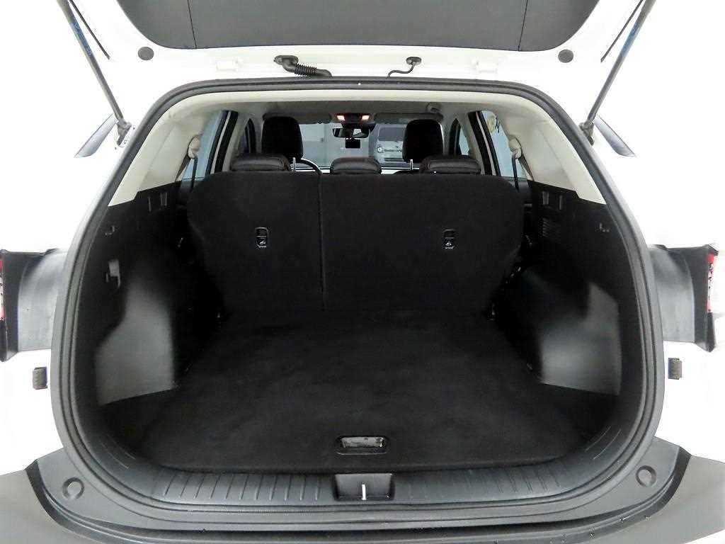 KIA Sportage - Vista 5