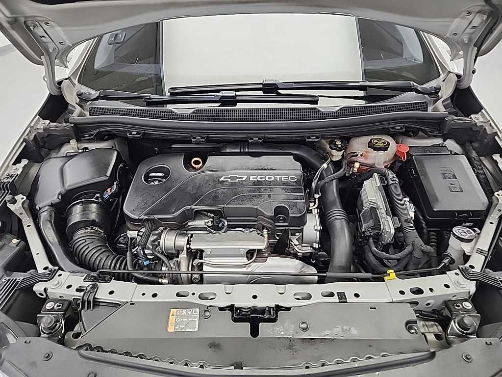 Chevrolet Cruise - Vista 5