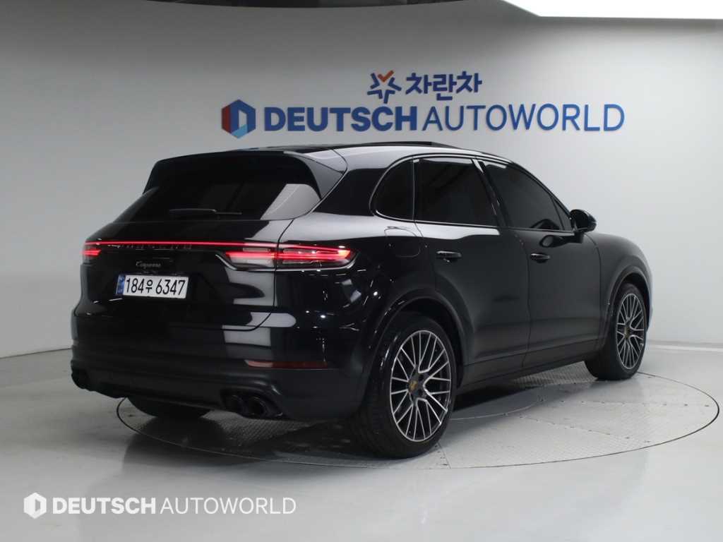 Porsche Cayenne - Vista 4