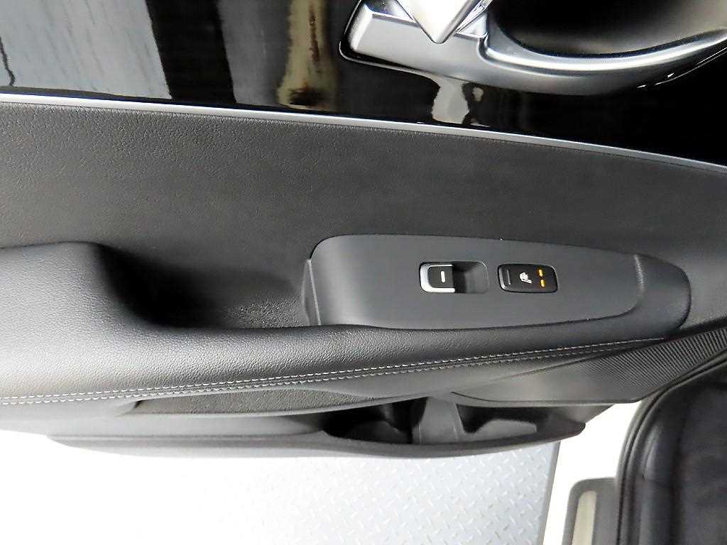 KIA Sorento - Vista 12