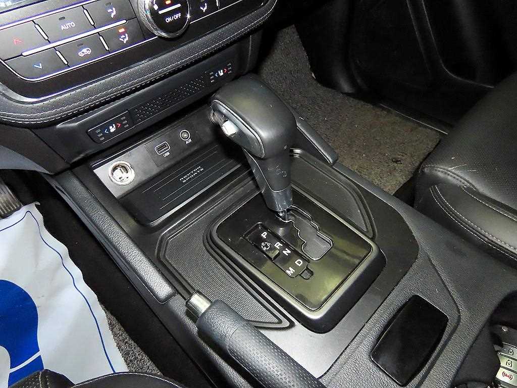 Ssangyong Rexton - Vista 12