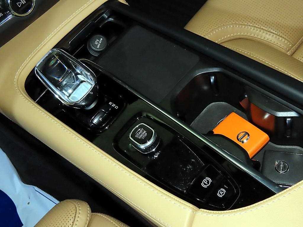Volvo V90 - Vista 12