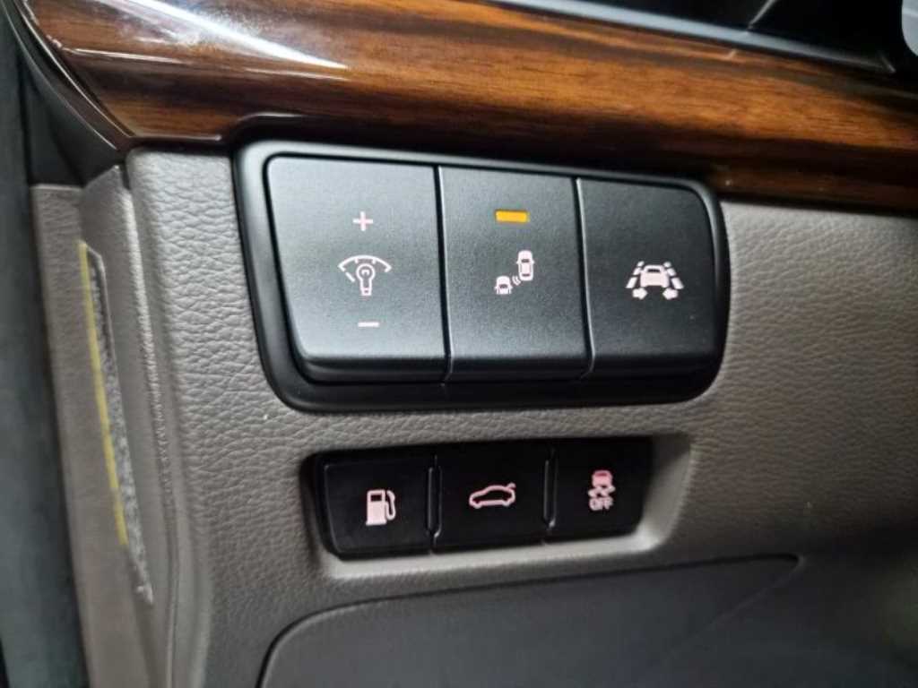 KIA K7 - Vista 8