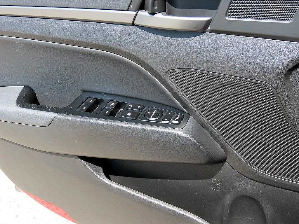 HYUNDAI Avante - Vista 11