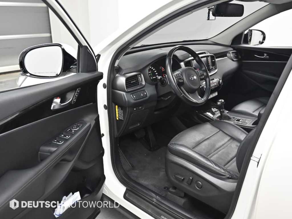 KIA Sorento - Vista 11