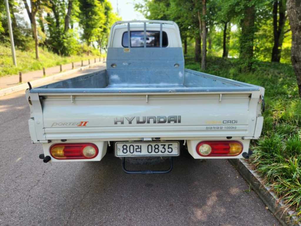 Small Truck Cargo (small) - Vista 3