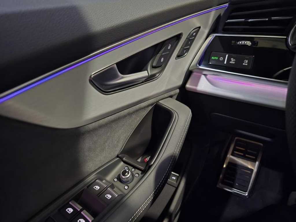 Audi Q7 - Vista 9