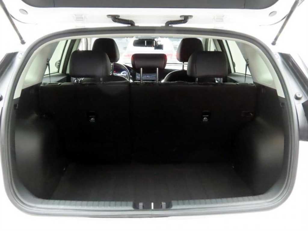 KIA Niro - Vista 9