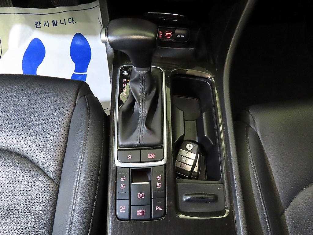 KIA K5 - Vista 12