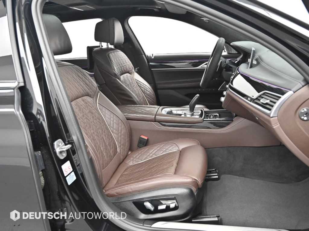 BMW 7 Series - Vista 10