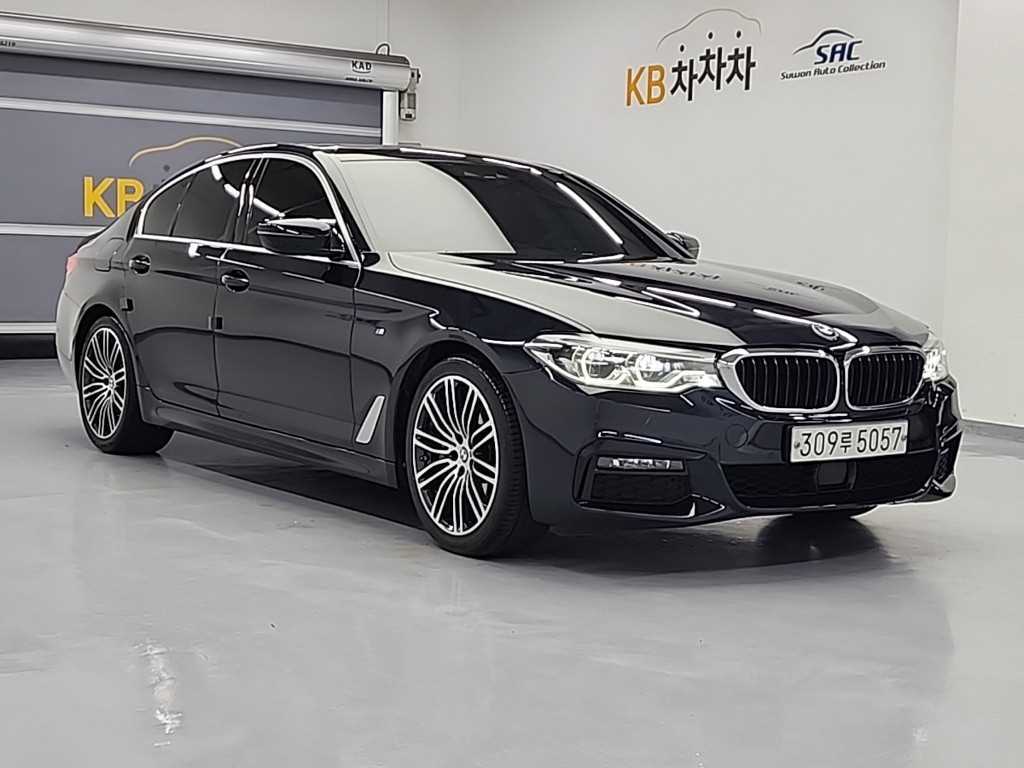 BMW 5 Series - Vista 4