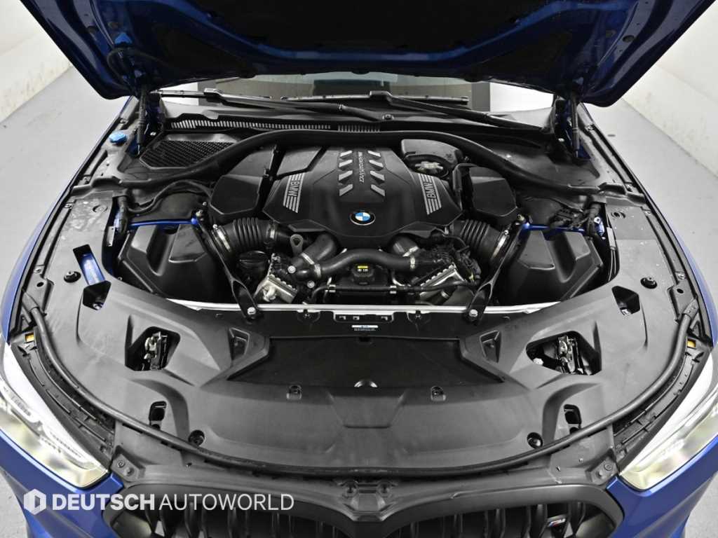 BMW 8 Series - Vista 7