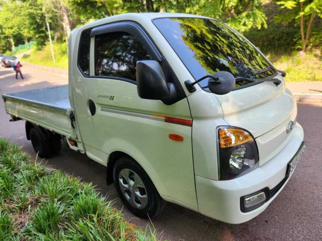 Small Truck Cargo (small) - Vista 2