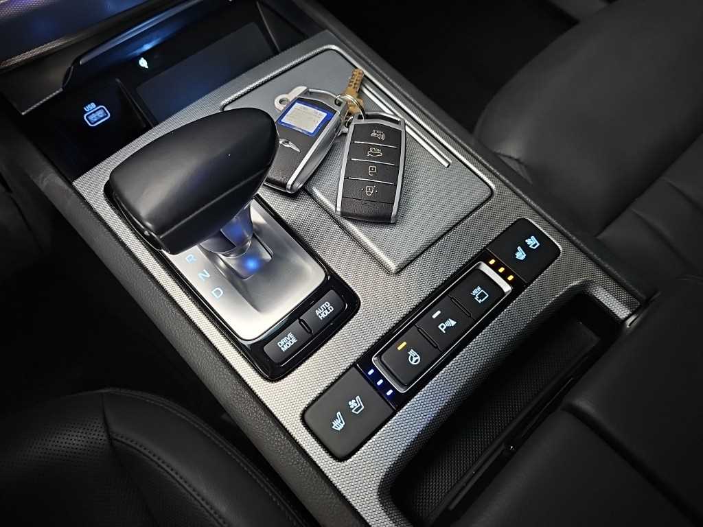 Genesis G80 - Vista 8