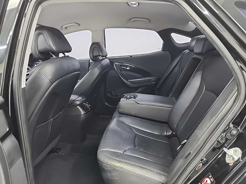 HYUNDAI Grandeur - Vista 12