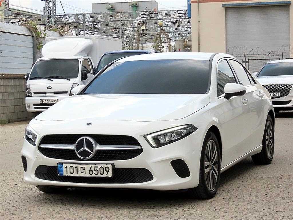 Mercedes Benz A Class - Vista 2