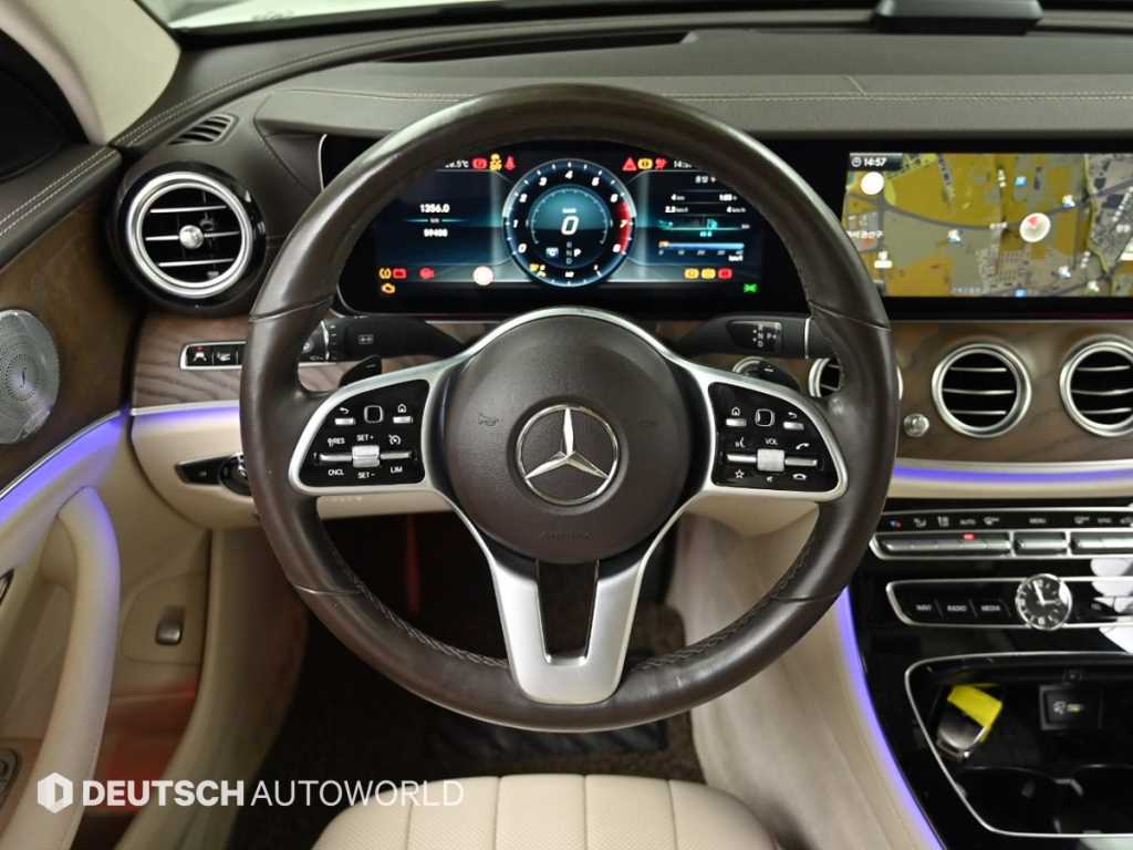 Mercedes Benz E class - Vista 7