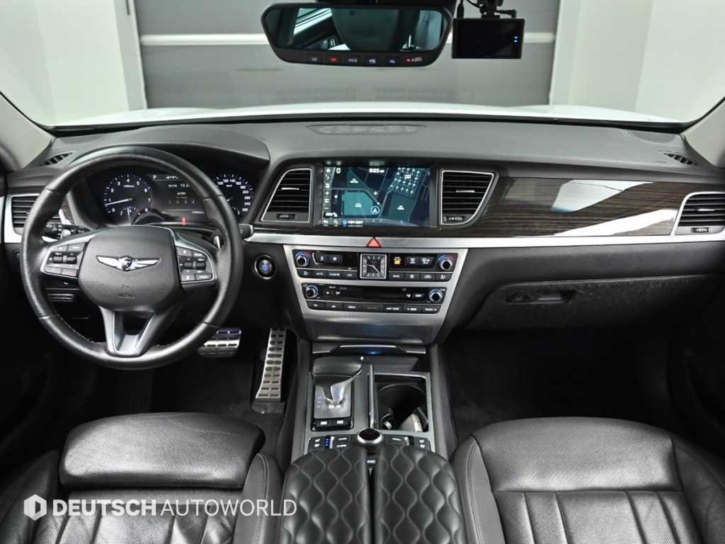 Genesis G80 - Vista 7
