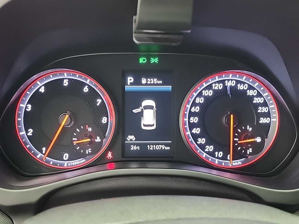HYUNDAI Veloster - Vista 6