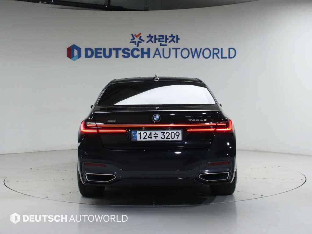 BMW 7 Series - Vista 4